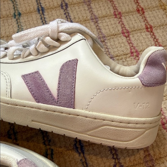 Veja Women's White and Purple Sneakers - Picture 5 of 6